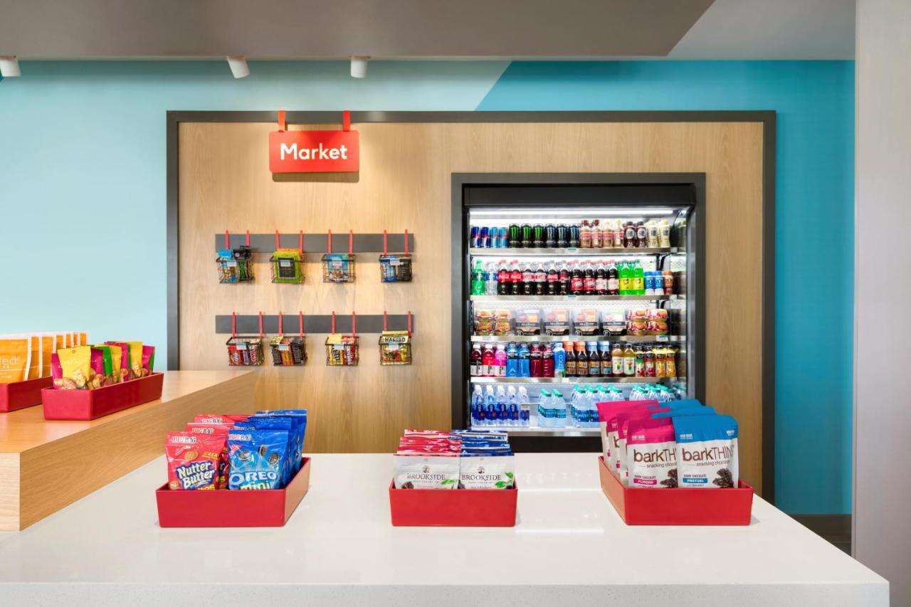 Avid Hotels - Orlando International Airport By Ihg Bagian luar foto