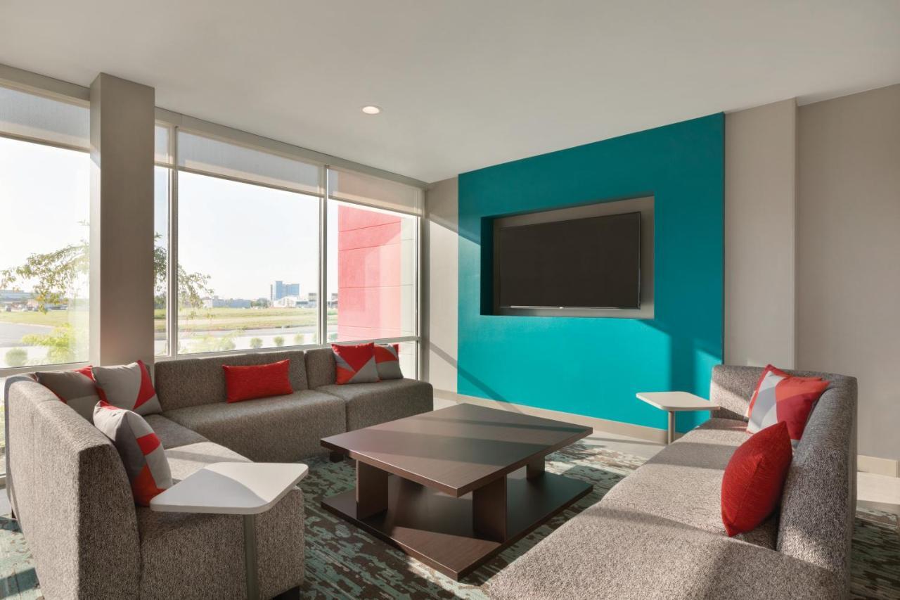 Avid Hotels - Orlando International Airport By Ihg Bagian luar foto